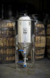 Ss Brewtech 14 Gallon Chronical Conical Fermenter